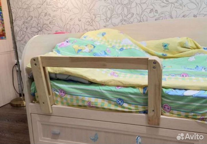 Бортик ограничитель для кровати