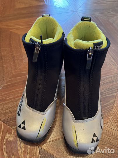 Лыжные ботинки fischer 32-33 р