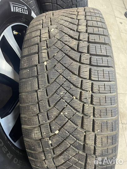 Оригинал Toyota LC200 Pirelli 285/50 R20