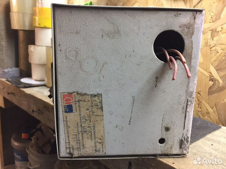 Трансформатор с 220v на 36w