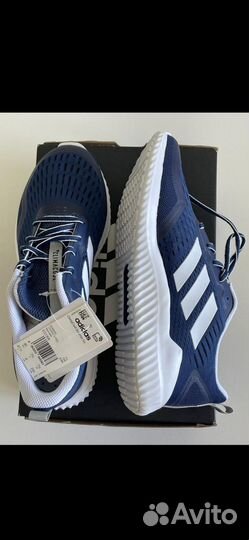 Кроссовки Adidas