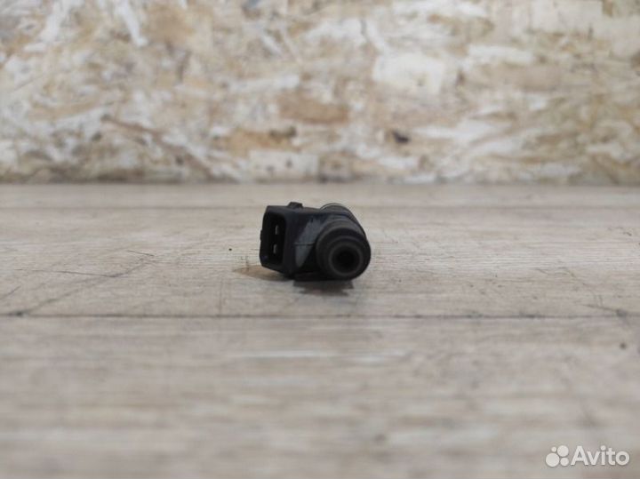 Форсунка инжекторная электрическая Bmw 7-Series