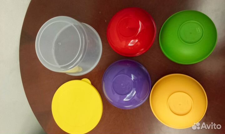 Контейнеры пищевые новые(набор)