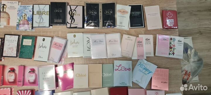 Пробники женской парфюмери
