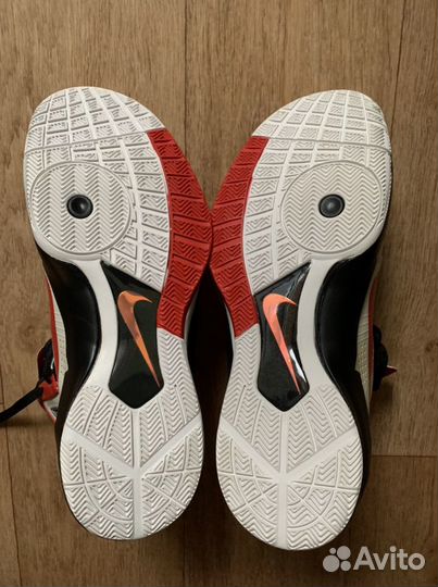 Баскетбольные кроссовки nike новые