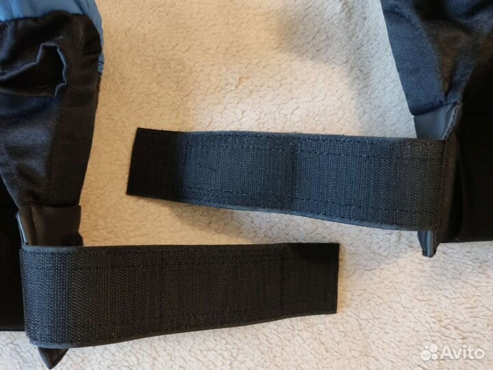 Перчатки для рукопашного боя