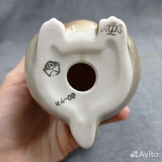 Фарфоровая статуэтка Пингвин лфз СССР (сзр)