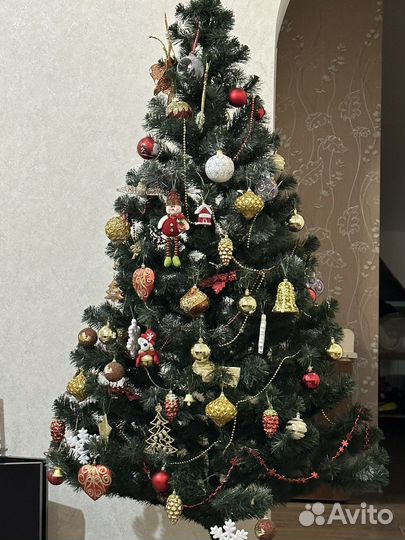 Елка искусственная