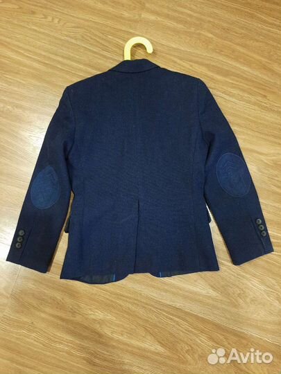 Фирменный костюм /пиджак для мальчика р 110-116