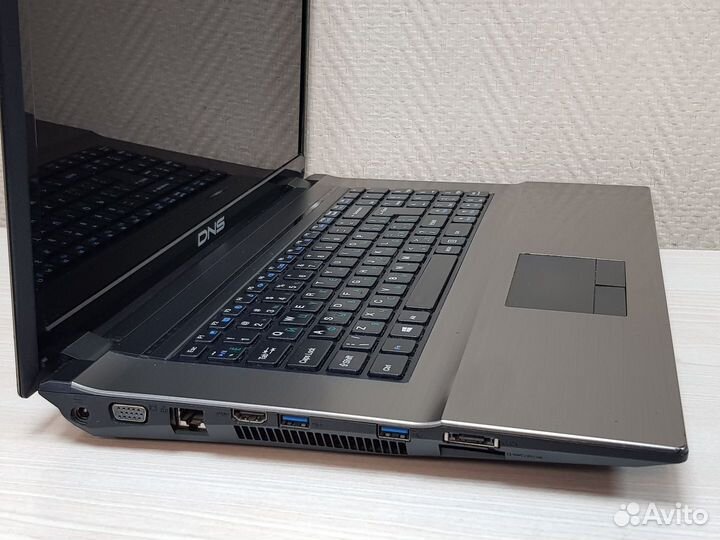 Ноутбук на Core i5 3230M с Видеокартой 1Гб