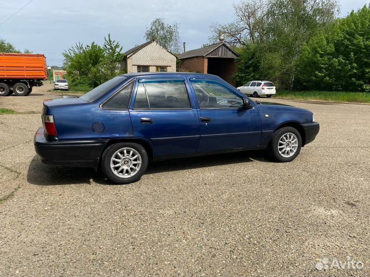 Daewoo Nexia 1.5 МТ, 2005, 260 300 км