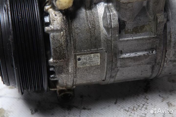 Компрессор кондиционера Mercedes-Benz W202 C-Clas