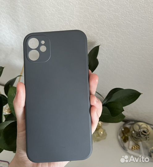 Чехол на iPhone 11