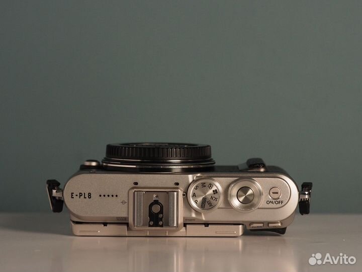 Olympus E-PL8 Body