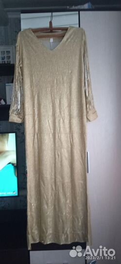 Вечернее платье