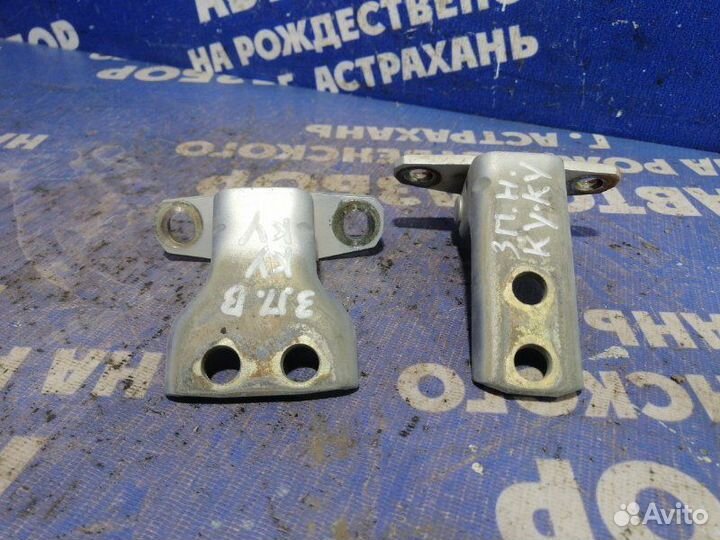 Петля двери Chery Qq6 седан 2007