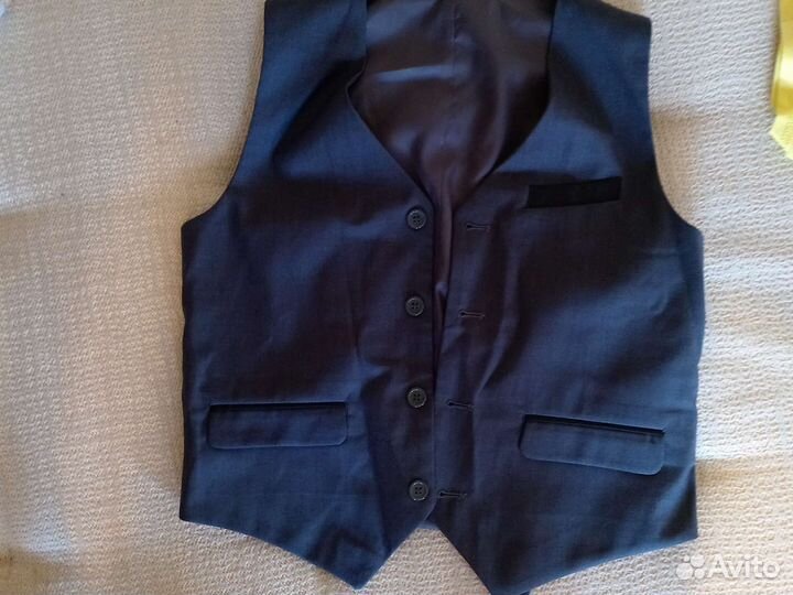 Костюм детский школьный 146 тройка