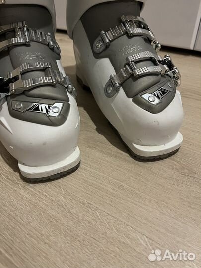 Горнолыжные ботинки женские 40