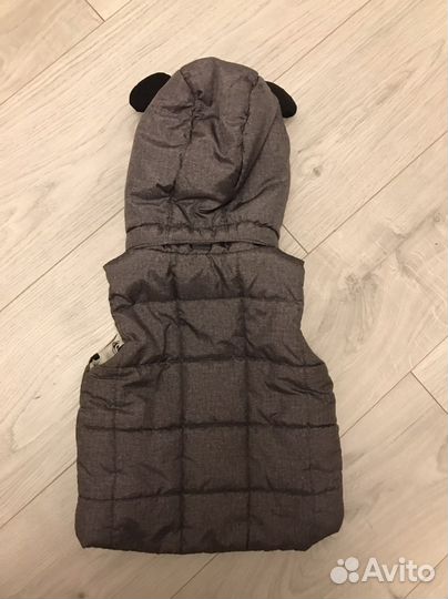 Жилетки для мальчика 74-80 (2 шт)