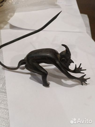 Каслинское литье чертик