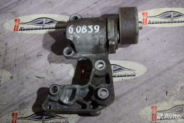 Натяжитель c Toyota Crown GRS180 4GR-FSE