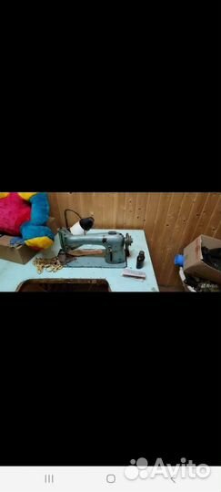 Швейная машинка