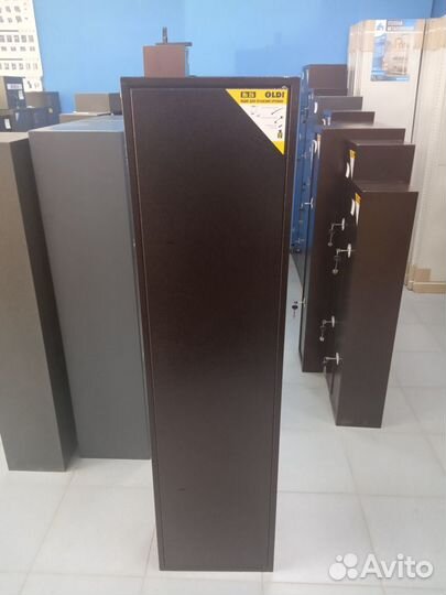 Сейф для оружия oldi 24 на 5-6 стволов с полками