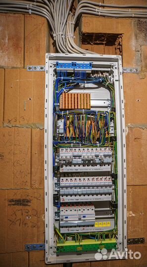 Услуги электрика электромонтаж под ключ