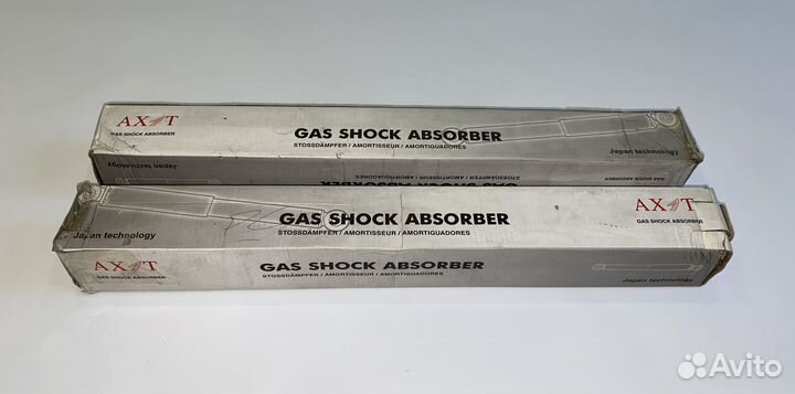 Амортизаторы задние Estima Emina Lucida новые Пара