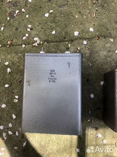 Конденсаторы разные