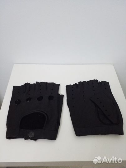 Перчатки обрезаные