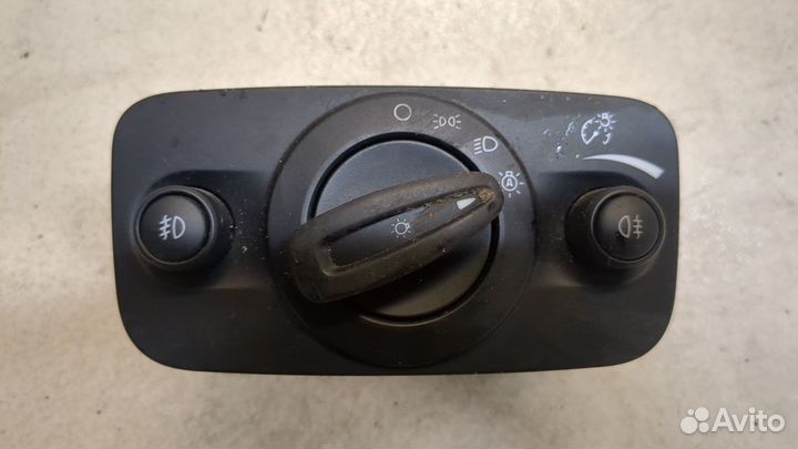 Переключатель света Ford Kuga, 2018