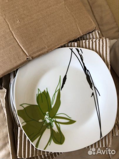 Сервиз столовый новый