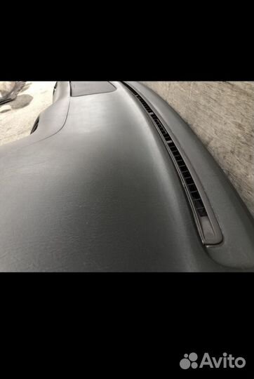 Передняя панель Торпеда Toyota Mark2 100