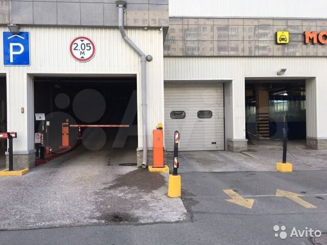 Машиноместо, 20 м²