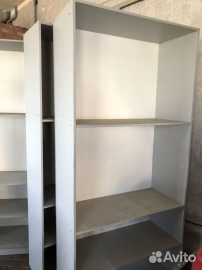 Стеклянный шкаф витрина