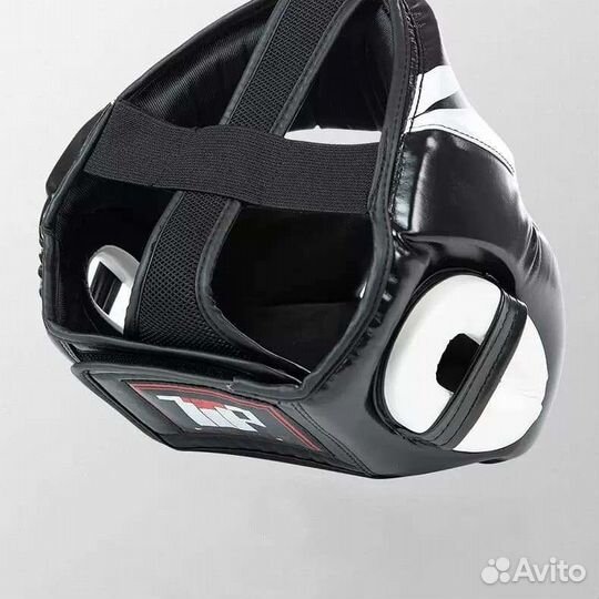 Шлем для единоборств бокса мма