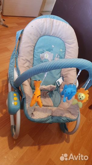 Шезлонг детский