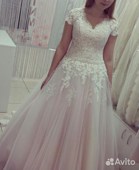 Платье свадебное