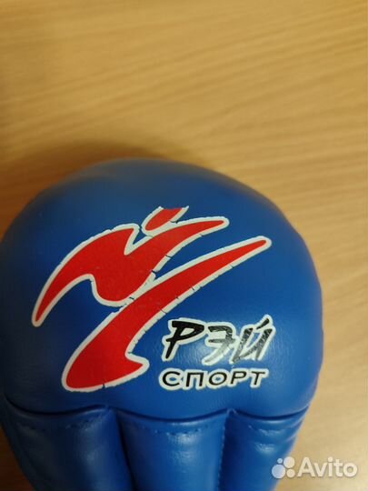 Перчатки для единоборства