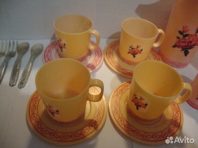 Посуда для кукол