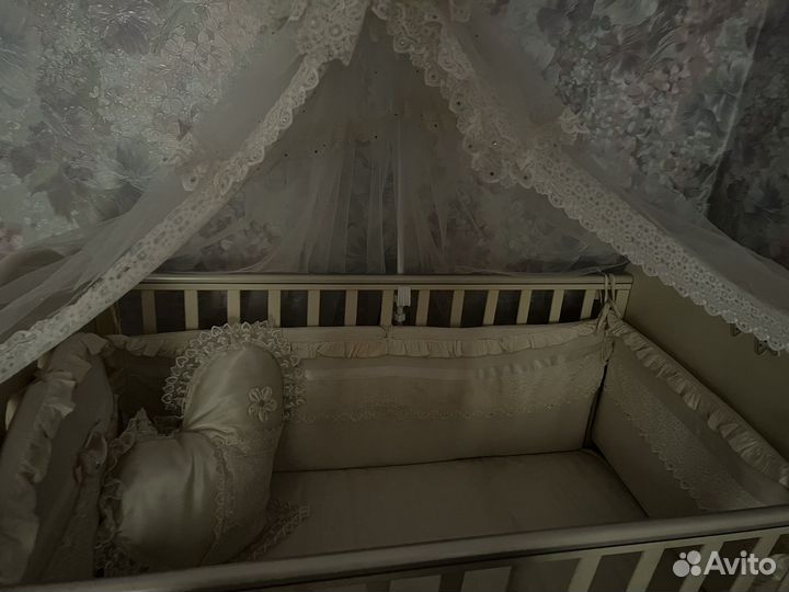 Детская кроватка pali