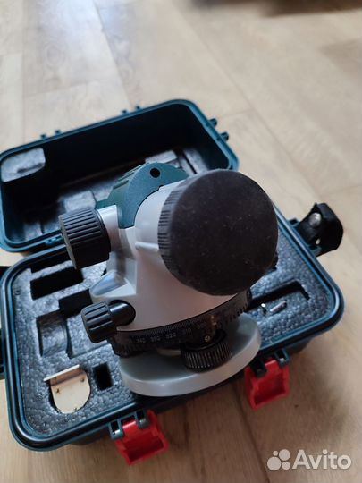 Нивелир оптический bosch GOL 20 D