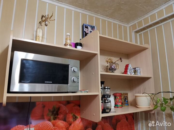 Полка настенная