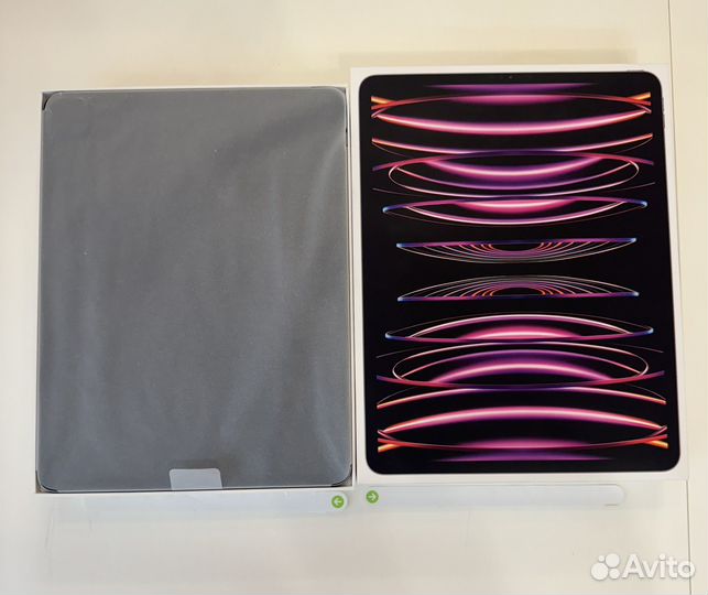 iPad Pro 12.9 (6th Gen) 128 Lte NEW