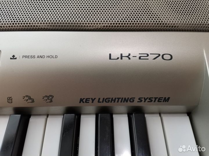 Синтезатор casio lk 270