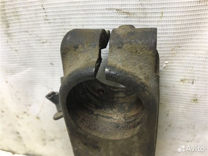 Кулак поворотный передний левый Volkswagen Sharan