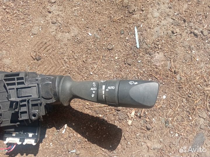 Переключатель дворников на Тойота Камри V50 14г