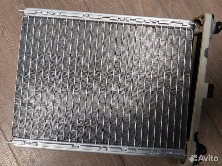 Радиатор отопителя Mercedes Gl 500 4Matic 166