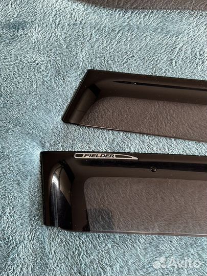 Оригинальные ветровики toyota corolla fielder